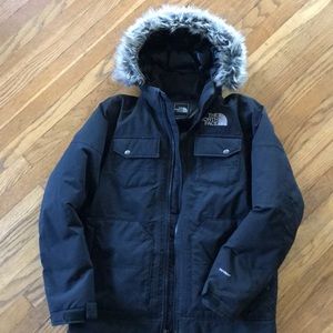 Men’s Small The North Face down winter coat.